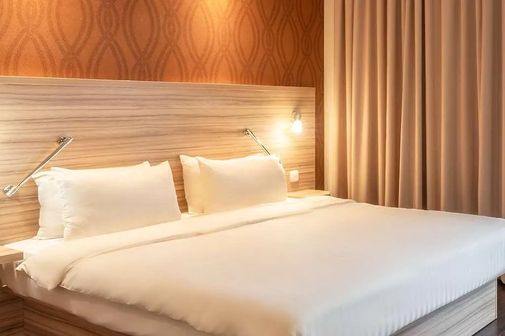Star G Hotel Premium Muenchen Domagkstrasse 3*, Munich